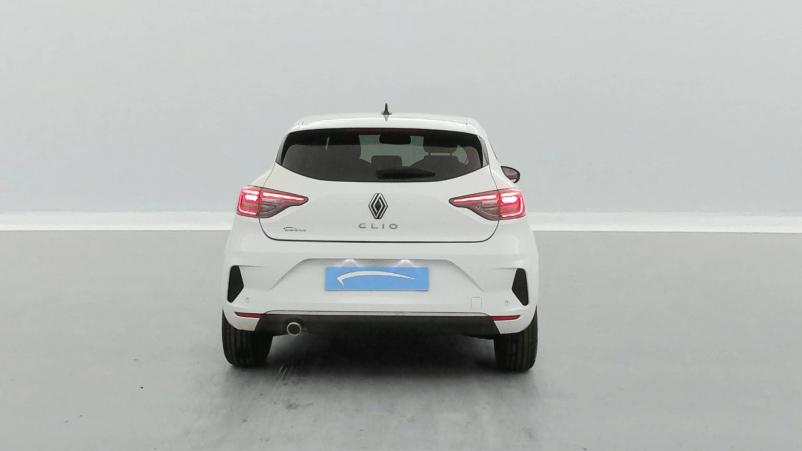 Vente en ligne Renault Clio 5 Clio TCe 90 au prix de 16 770 €