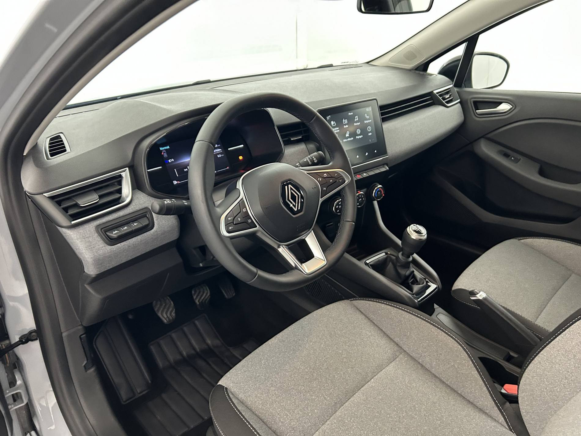 Vente en ligne Renault Clio 5 Clio TCe 90 ch GSR2 au prix de 15 990 €