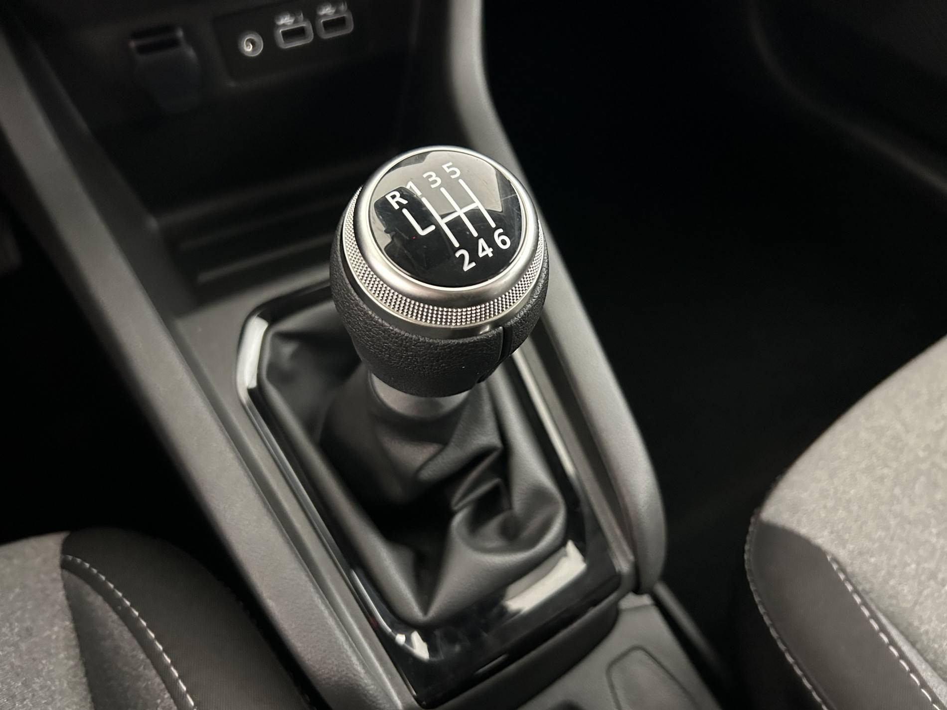 Vente en ligne Renault Clio 5 Clio TCe 90 ch GSR2 au prix de 15 990 €