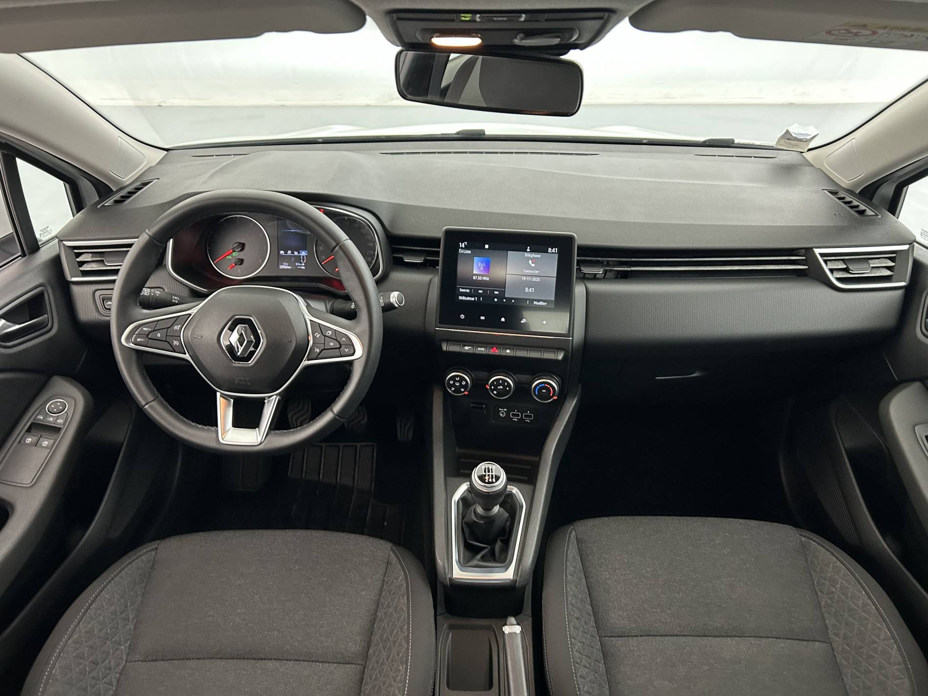 Vente en ligne Renault Clio 5 Clio TCe 90 au prix de 13 290 €