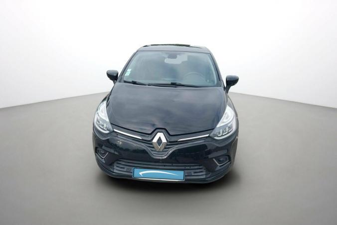 Vente en ligne Renault Clio 4 Clio dCi 90 E6C EDC au prix de 13 970 €