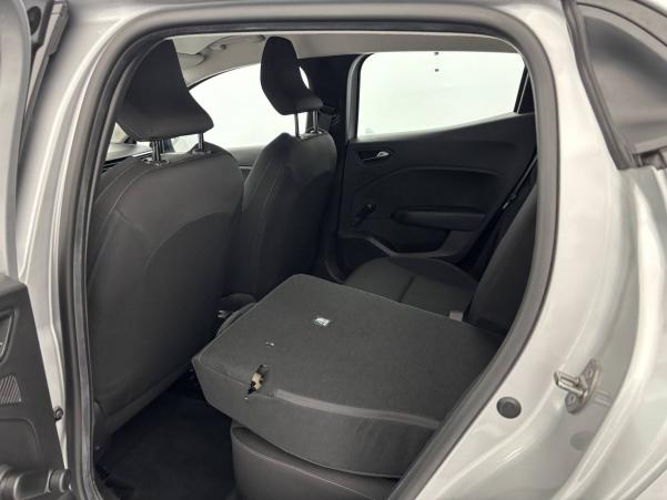 Vente en ligne Renault Clio 5 Clio TCe 90 au prix de 16 170 €