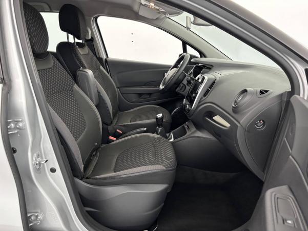 Vente en ligne Renault Captur  TCe 90 Energy au prix de 11 770 €