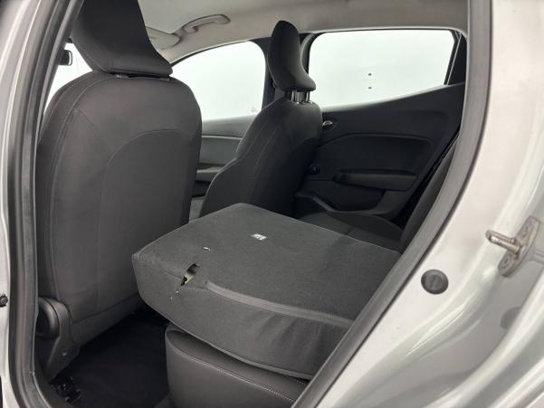 Vente en ligne Renault Clio 5 Clio TCe 90 au prix de 15 970 €