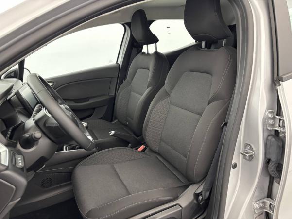 Vente en ligne Renault Clio 5 Clio TCe 90 au prix de 16 170 €