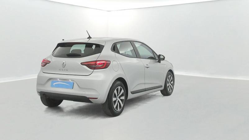 Vente en ligne Renault Clio 5 Clio TCe 90 au prix de 16 170 €