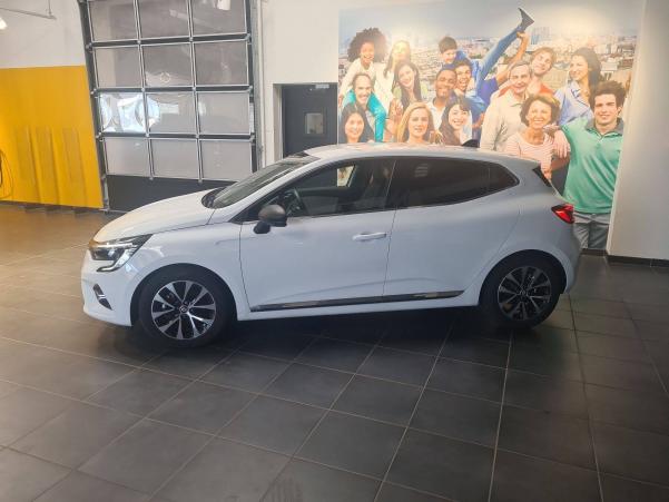 Vente en ligne Renault Clio 5 Clio E-Tech full hybrid 145 au prix de 20 490 €