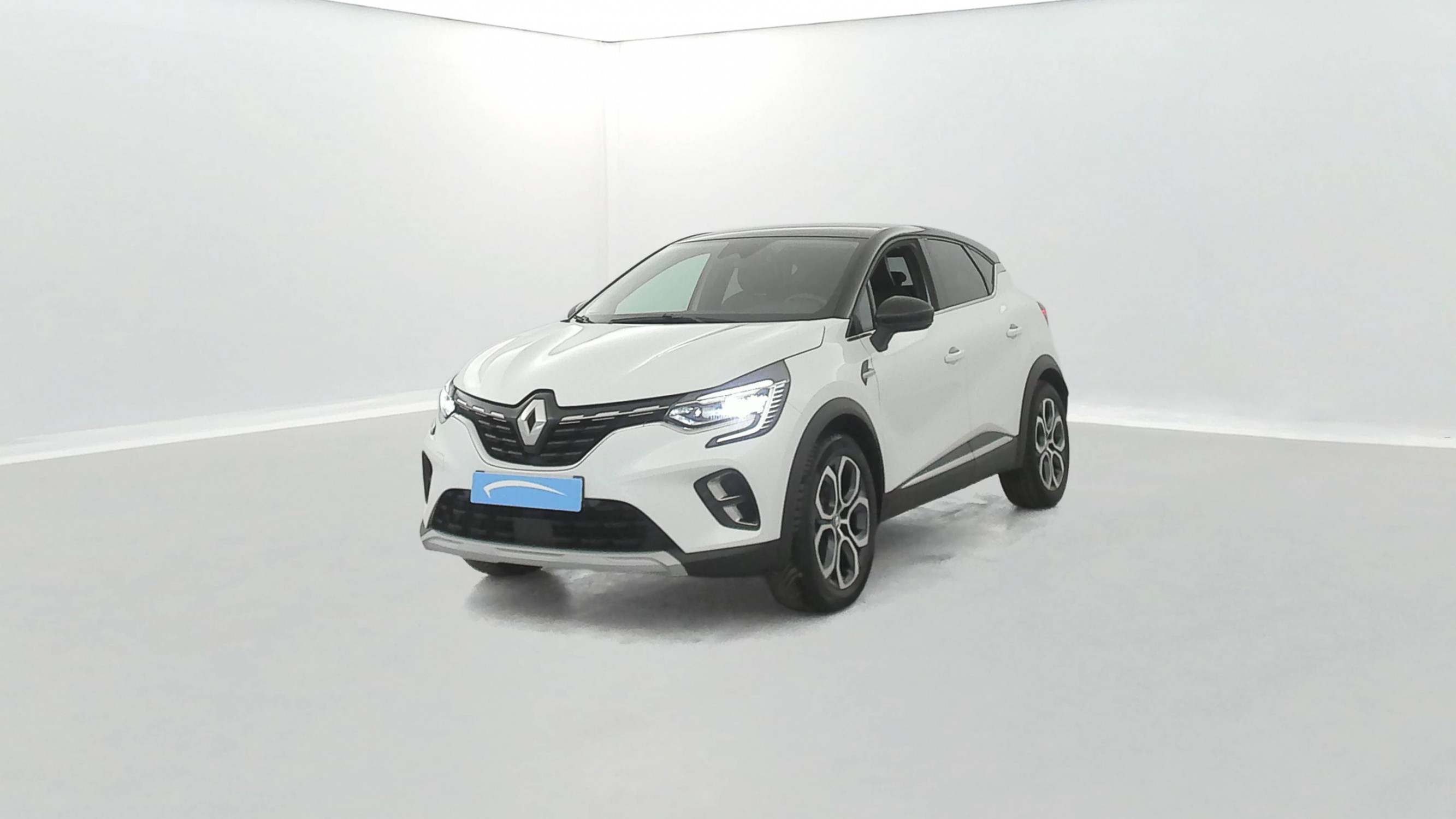 Renault Captur  E-Tech full hybrid 145 occasion de 2023 en vente à Quimper