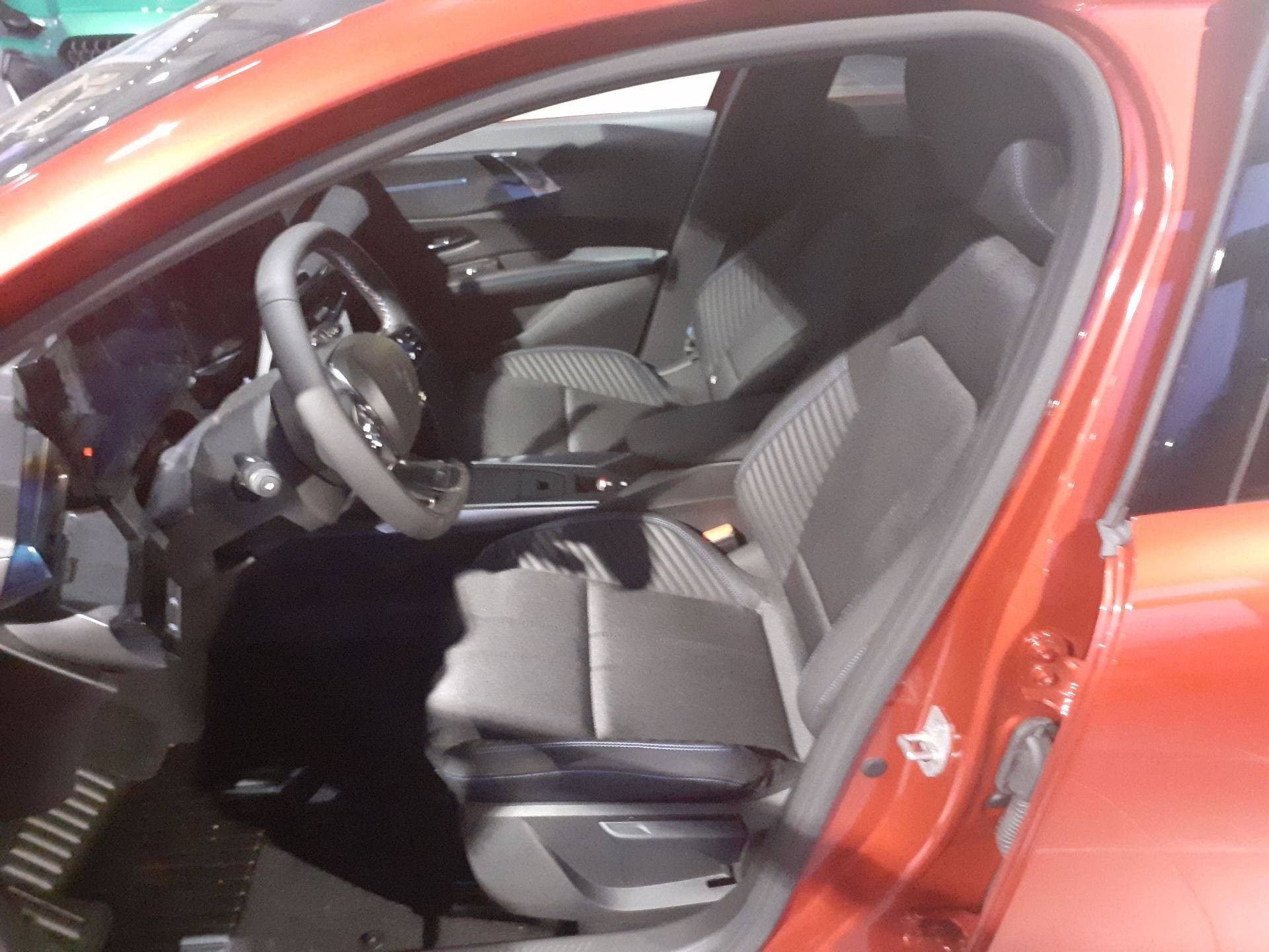 Vente en ligne Renault Clio 6 Clio E-Tech full hybrid 160 ch au prix de 30 150 €