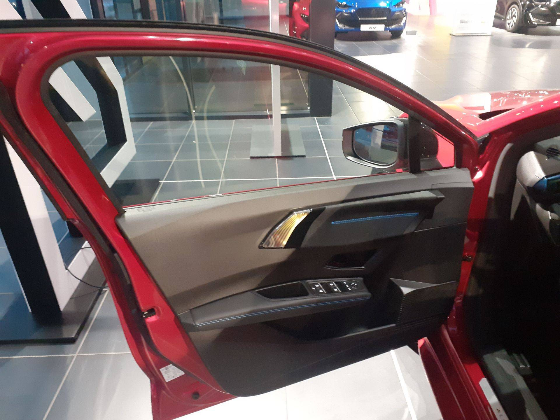 Vente en ligne Renault Clio 6 Clio E-Tech full hybrid 160 ch au prix de 30 150 €