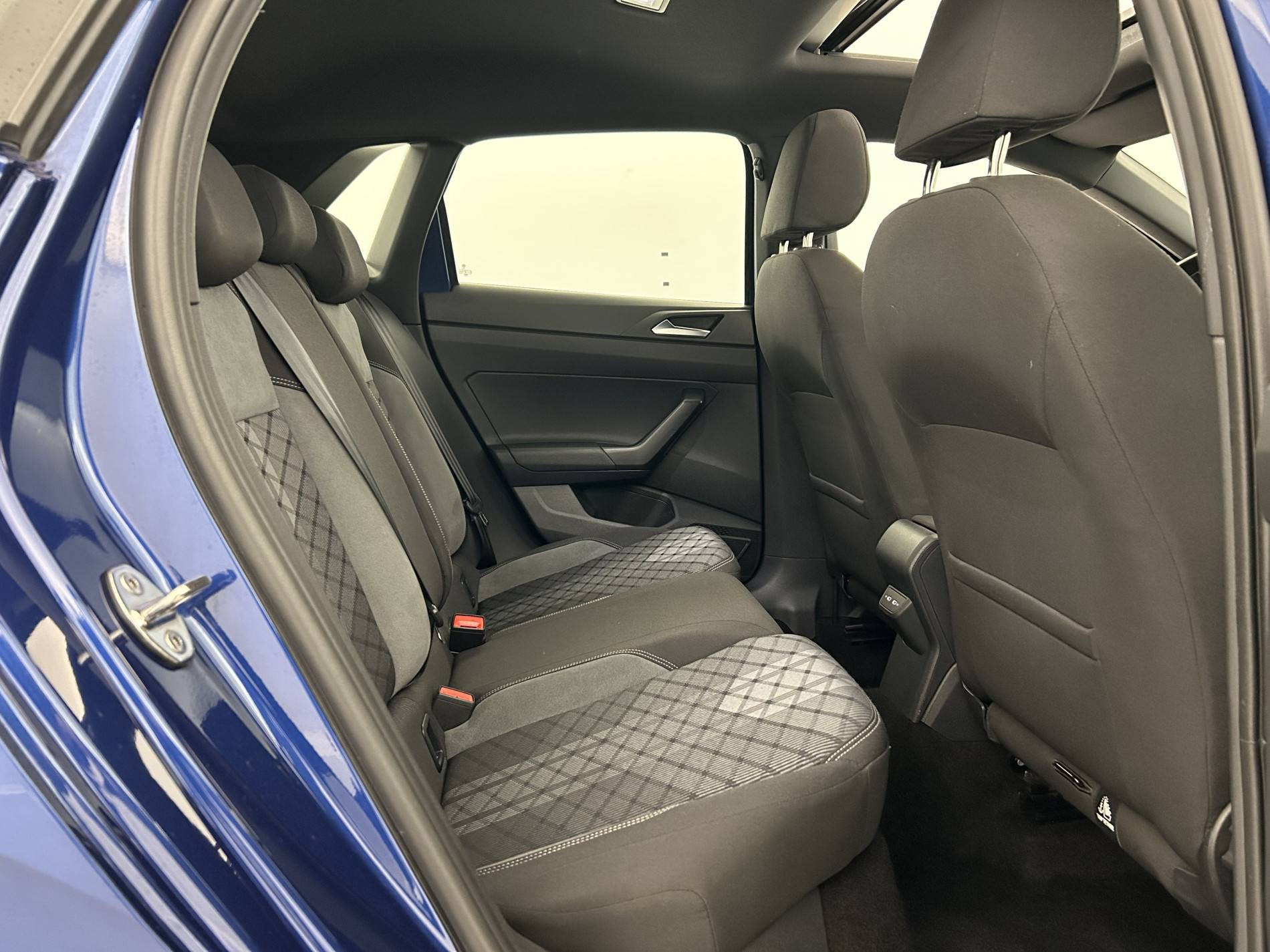 Vente en ligne Volkswagen Polo  1.0 TSI 110 S&S DSG7 au prix de 20 890 €