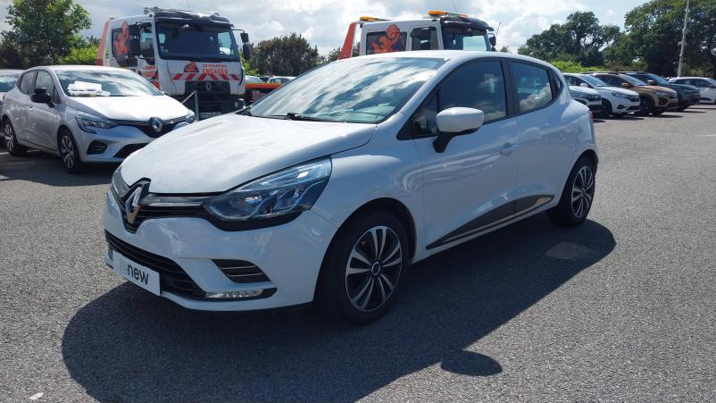 Vente en ligne Renault Clio 4 Clio 1.2 16V 75 au prix de 9 970 €