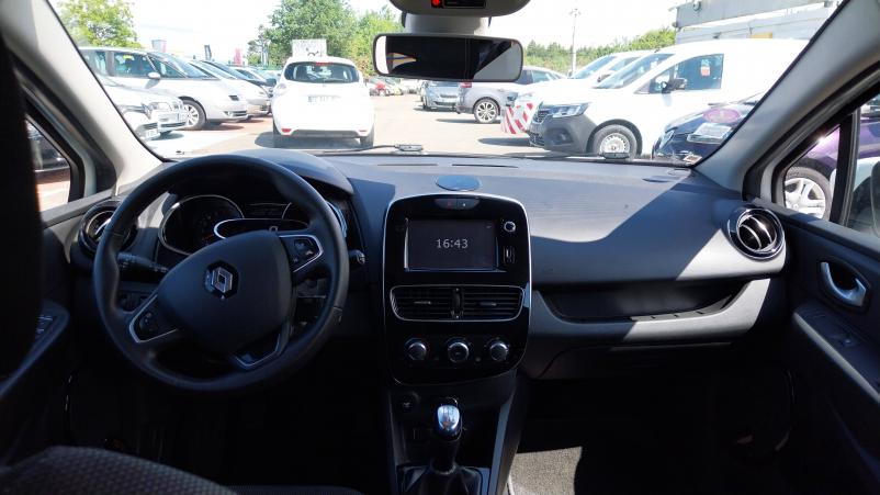 Vente en ligne Renault Clio 4 Clio 1.2 16V 75 au prix de 9 970 €