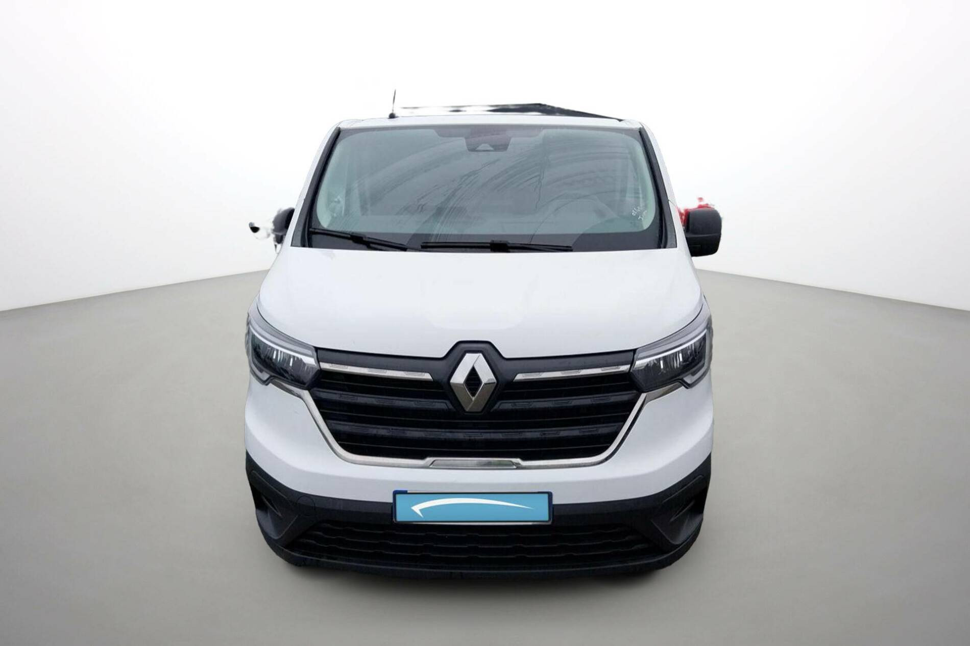 Vente en ligne Renault Trafic 3 Fourgon TRAFIC FGN L2H1 3000 KG BLUE DCI 130 au prix de 23 490 €