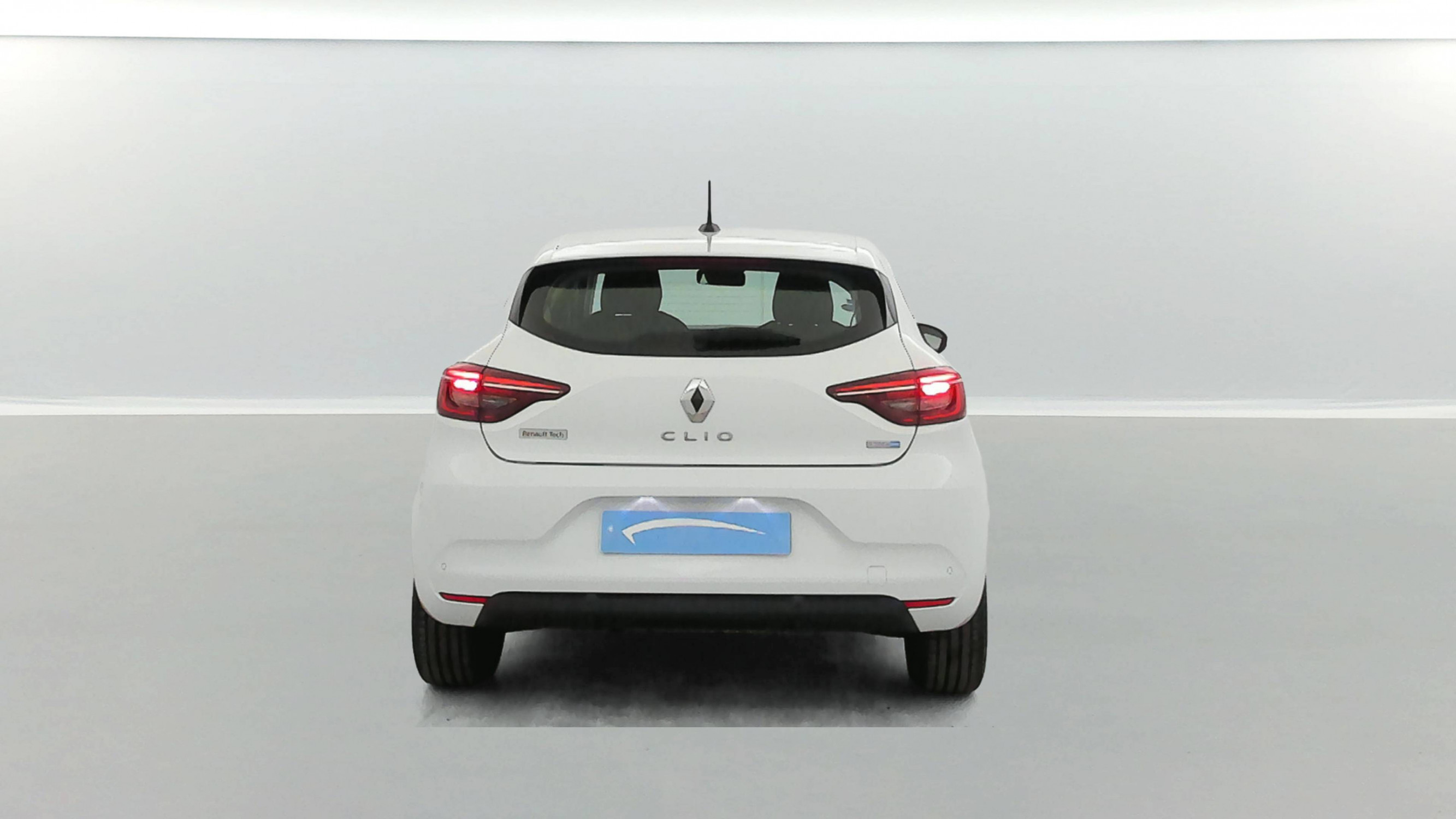 Vente en ligne Renault Clio 5 Clio E-Tech 140 - 21 au prix de 13 990 €