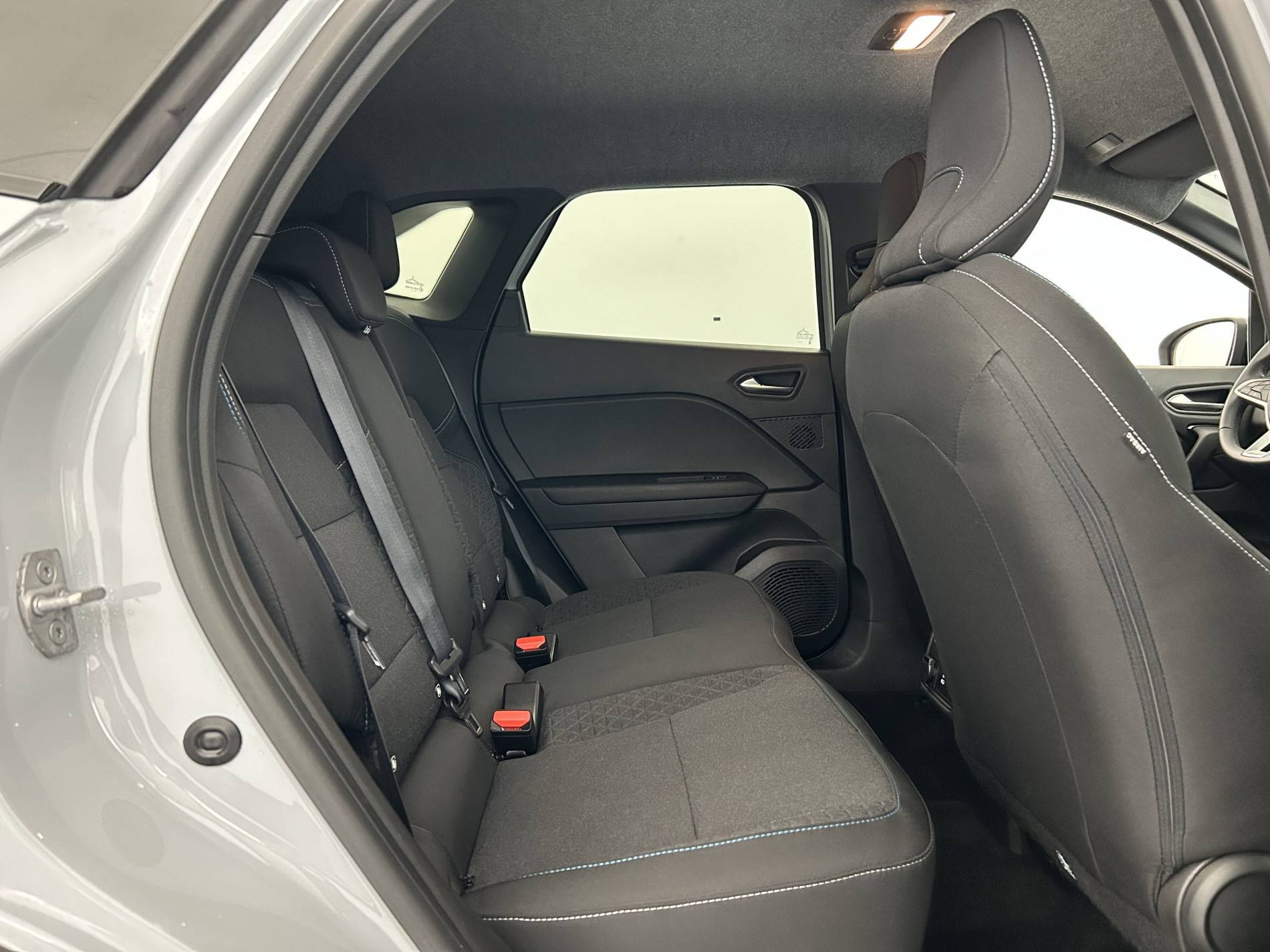 Vente en ligne Renault Symbioz  E-Tech full hybrid 145 au prix de 26 990 €