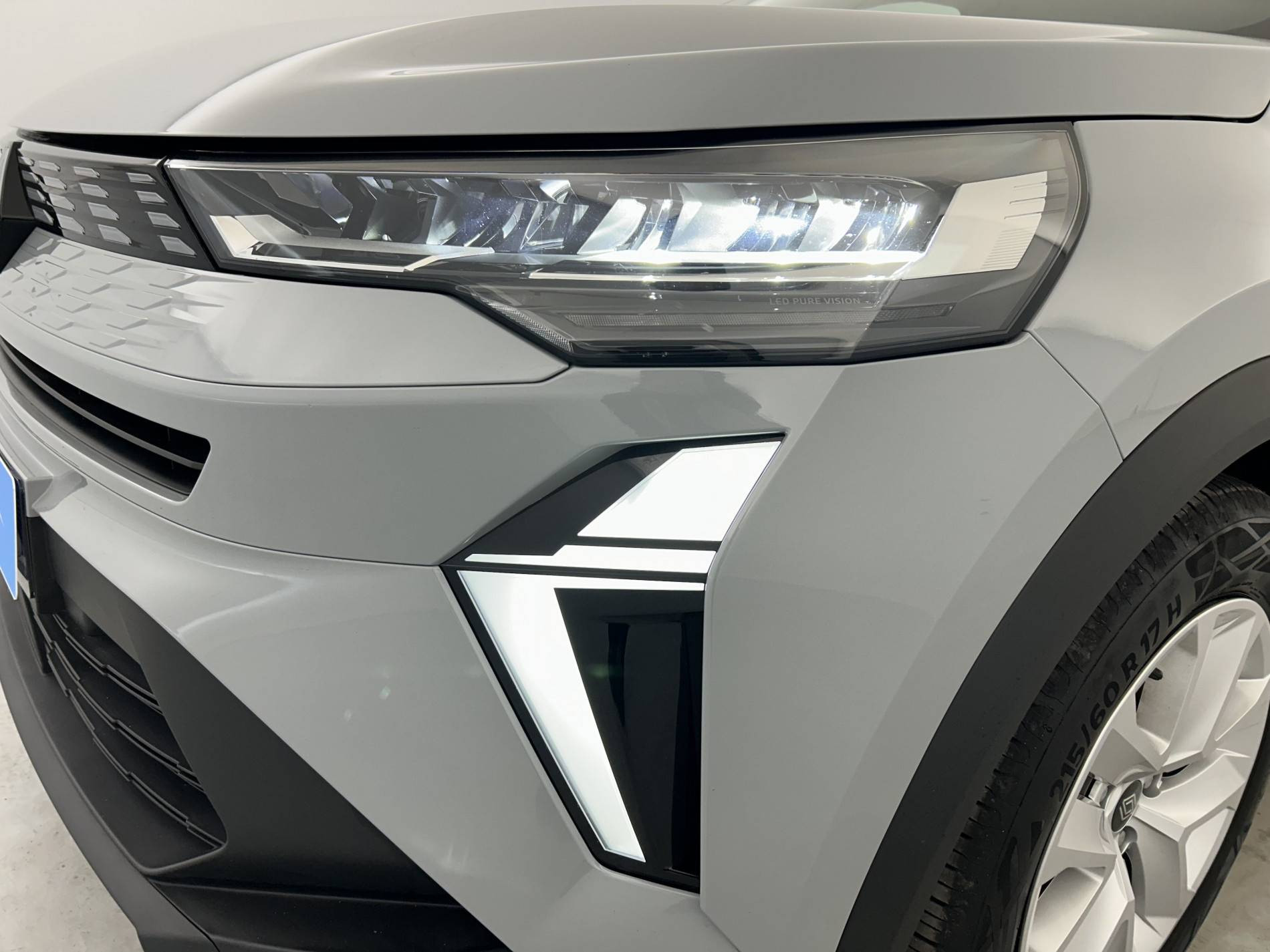 Vente en ligne Renault Symbioz  E-Tech full hybrid 145 au prix de 26 990 €