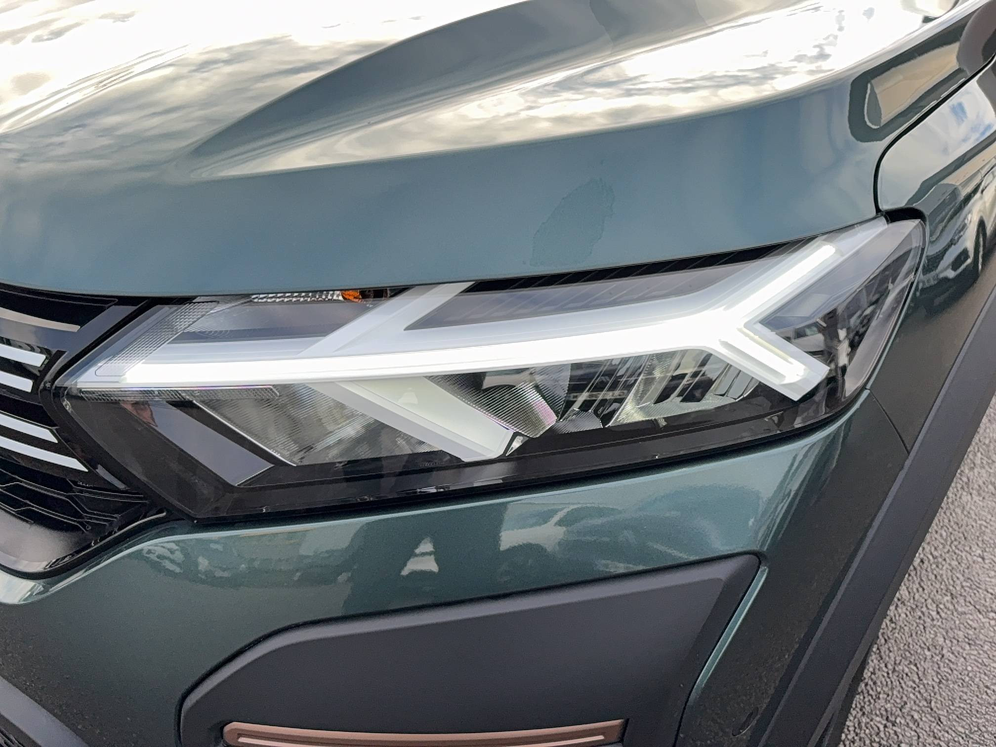 Vente en ligne Dacia Jogger  ECO-G 100 7 places GSR2 au prix de 22 490 €