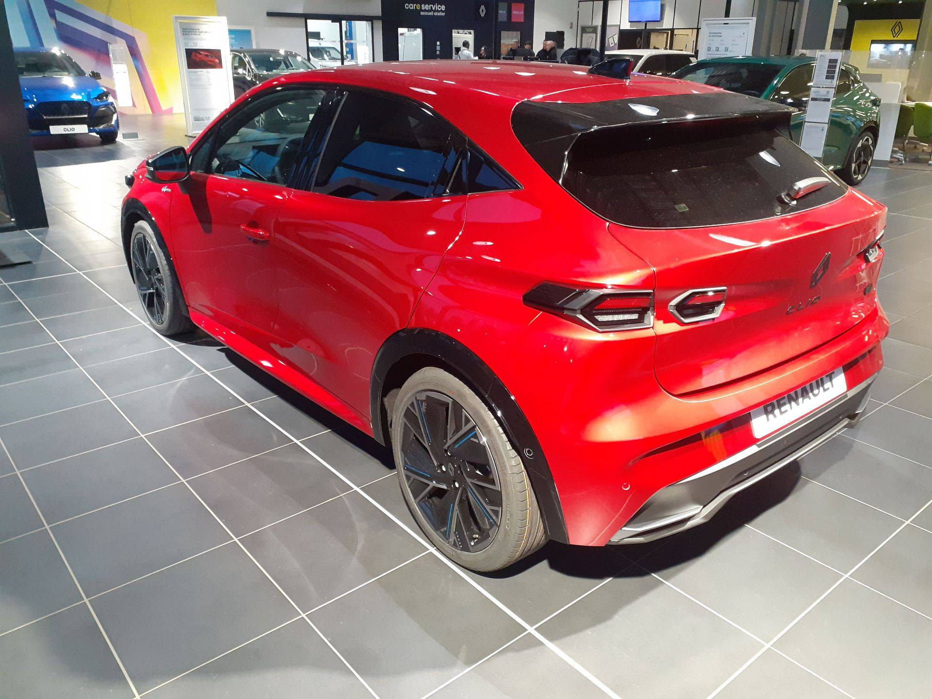 Vente en ligne Renault Clio 6 Clio E-Tech full hybrid 160 ch au prix de 30 150 €
