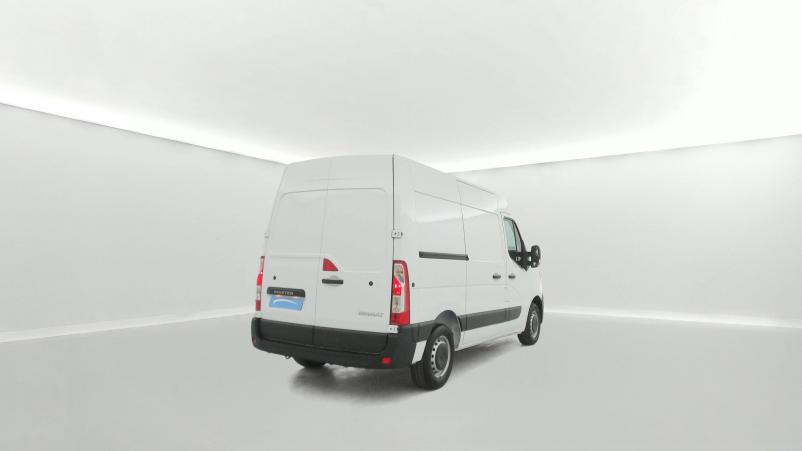 Vente en ligne Renault Master Fourgon MASTER FGN TRAC F3300 L1H2 BLUE DCI 150 au prix de 25 370 €