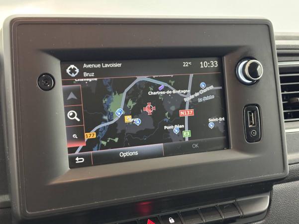 Vente en ligne Renault Master Fourgon MASTER FGN TRAC F3300 L1H2 BLUE DCI 150 au prix de 25 370 €