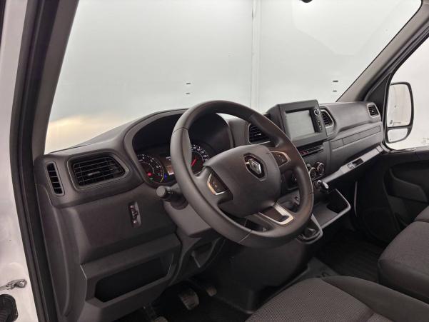 Vente en ligne Renault Master Fourgon MASTER FGN TRAC F3300 L1H2 BLUE DCI 150 au prix de 25 370 €