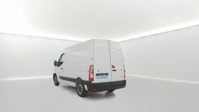 Vente en ligne Renault Master Fourgon MASTER FGN TRAC F3300 L1H2 BLUE DCI 150 au prix de 25 370 €