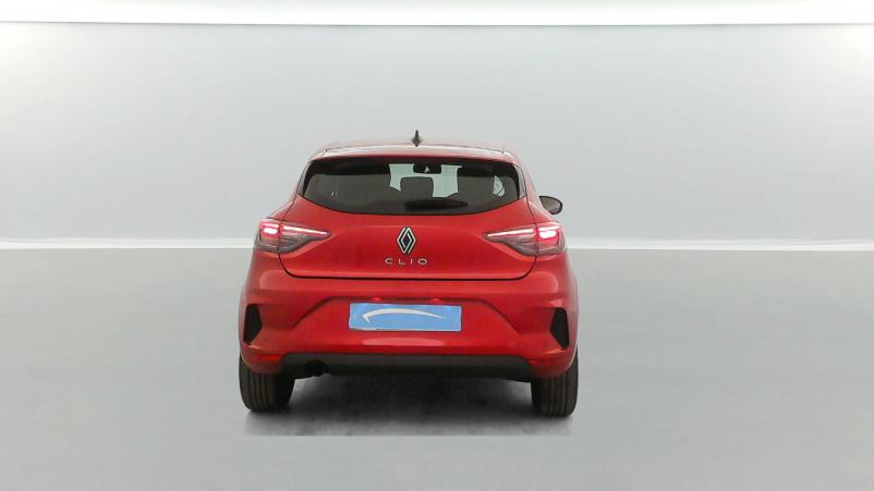 Vente en ligne Renault Clio 5 Clio dCi 100 au prix de 16 970 €