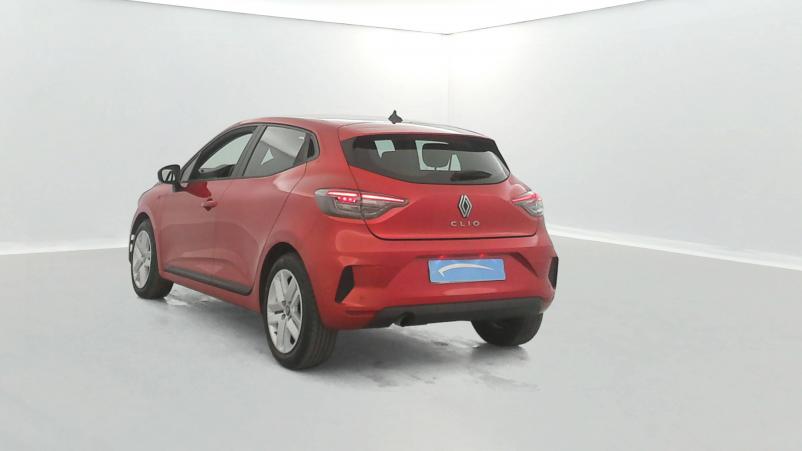 Vente en ligne Renault Clio 5 Clio dCi 100 au prix de 16 970 €
