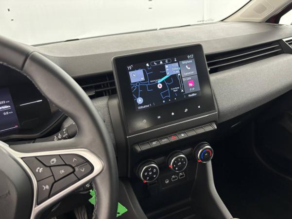 Vente en ligne Renault Clio 5 Clio dCi 100 au prix de 16 970 €