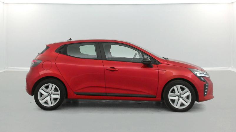 Vente en ligne Renault Clio 5 Clio dCi 100 au prix de 16 970 €