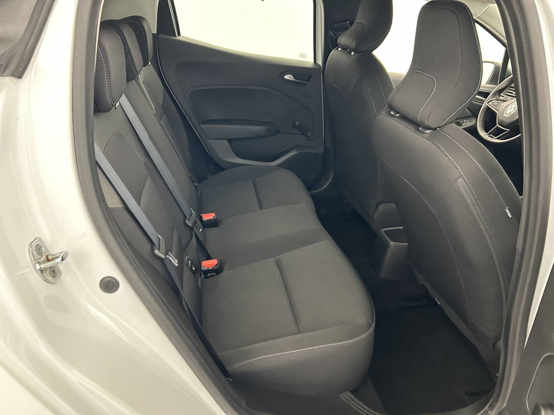 Vente en ligne Renault Clio 5 Clio SCe 65 - 21 au prix de 11 990 €