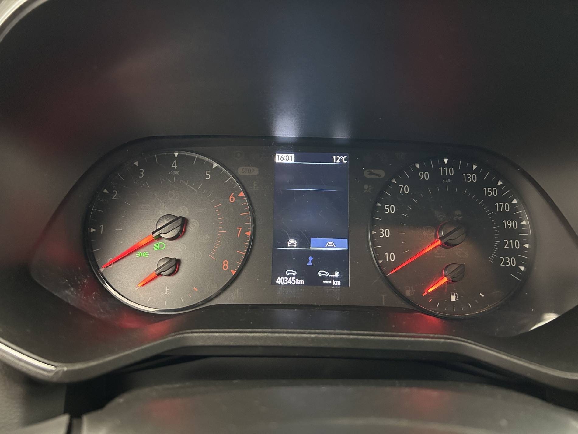 Vente en ligne Renault Clio 5 Clio SCe 65 - 21 au prix de 11 990 €