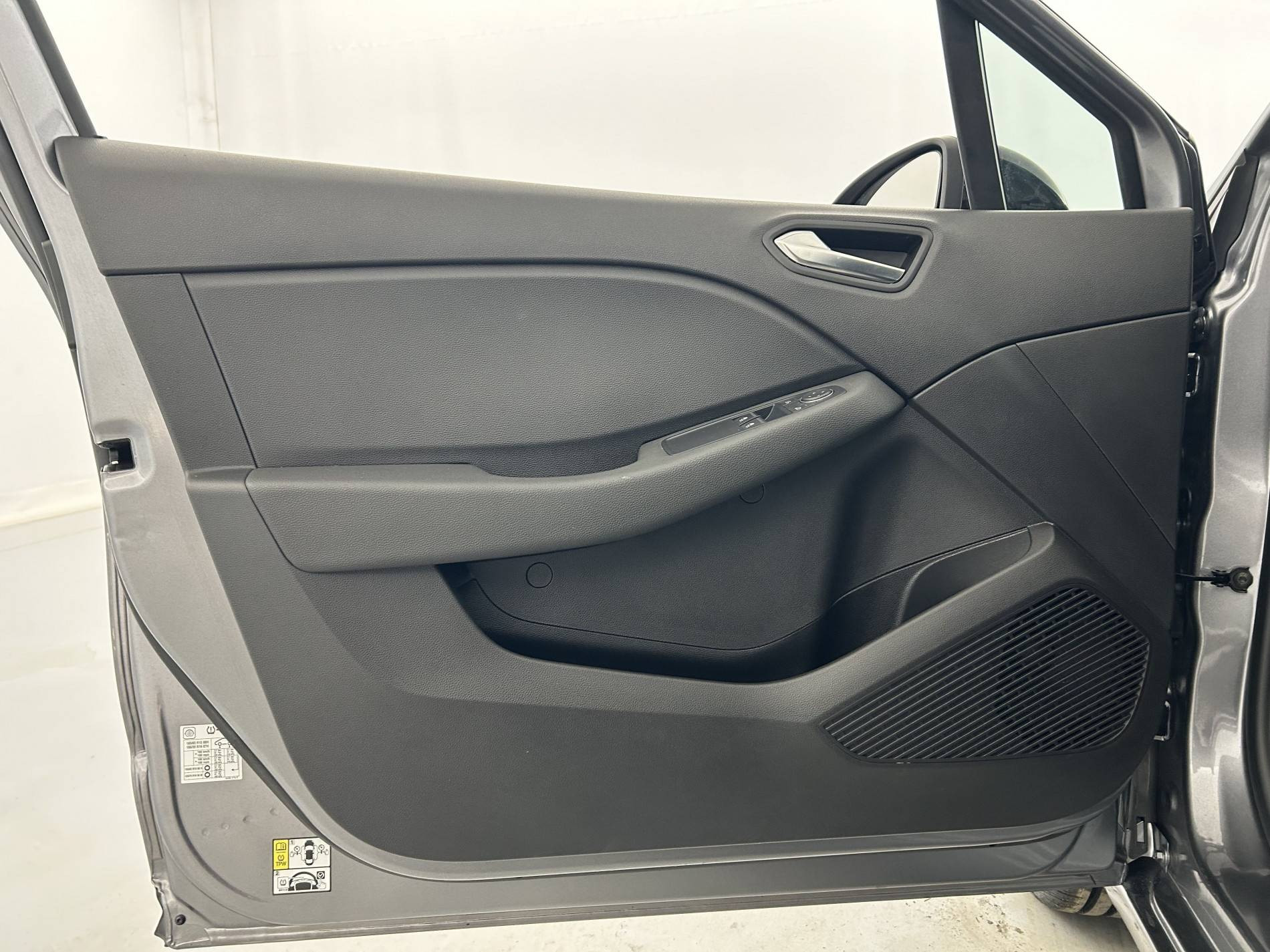 Vente en ligne Renault Clio 5 Clio TCe 90 au prix de 13 990 €