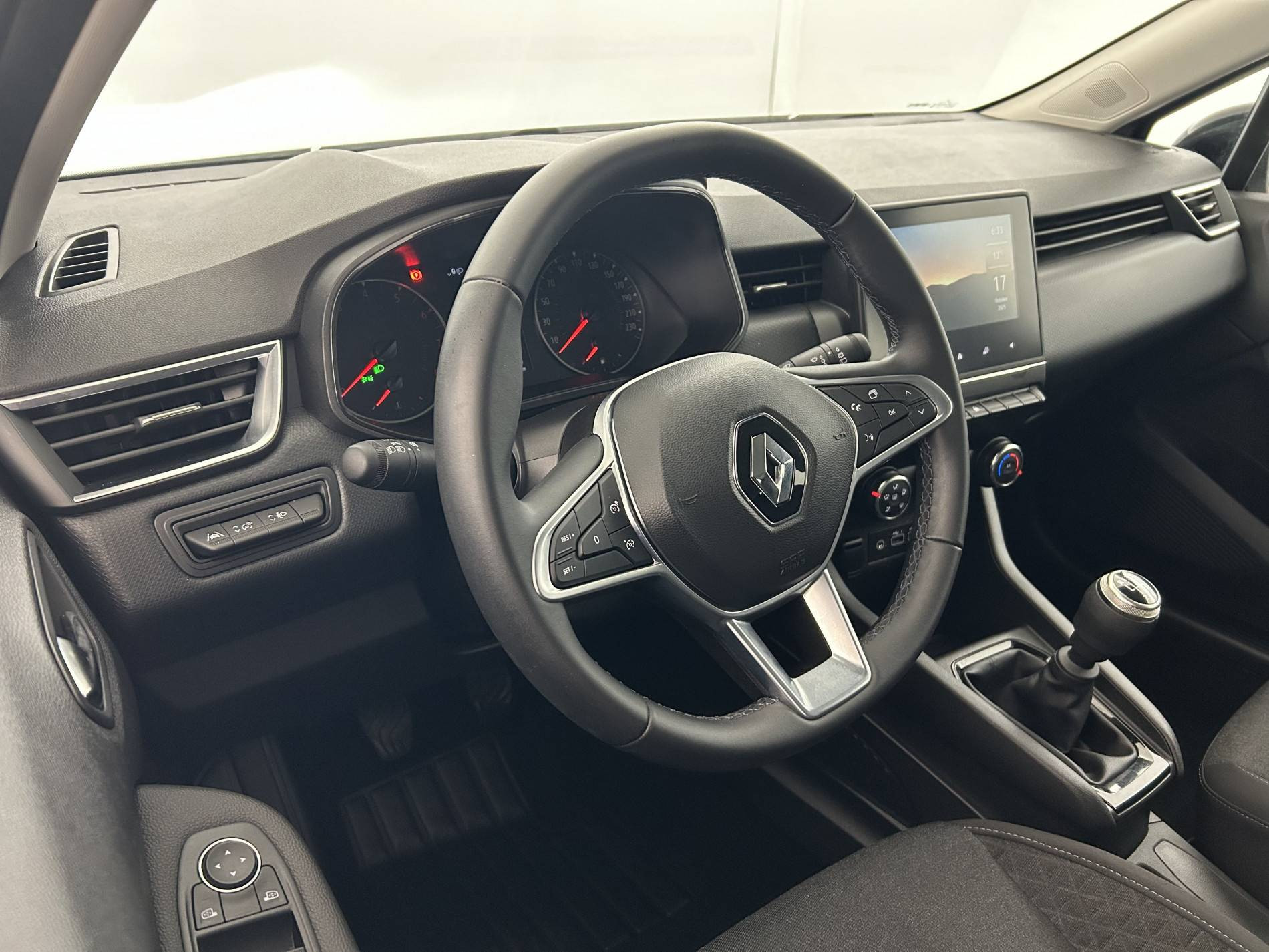 Vente en ligne Renault Clio 5 Clio TCe 90 au prix de 13 990 €