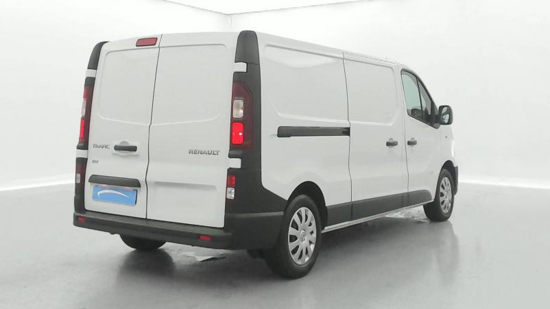 Vente en ligne Renault Trafic 3 Fourgon TRAFIC FGN L2H1 1300 KG DCI 120 au prix de 21 890 €