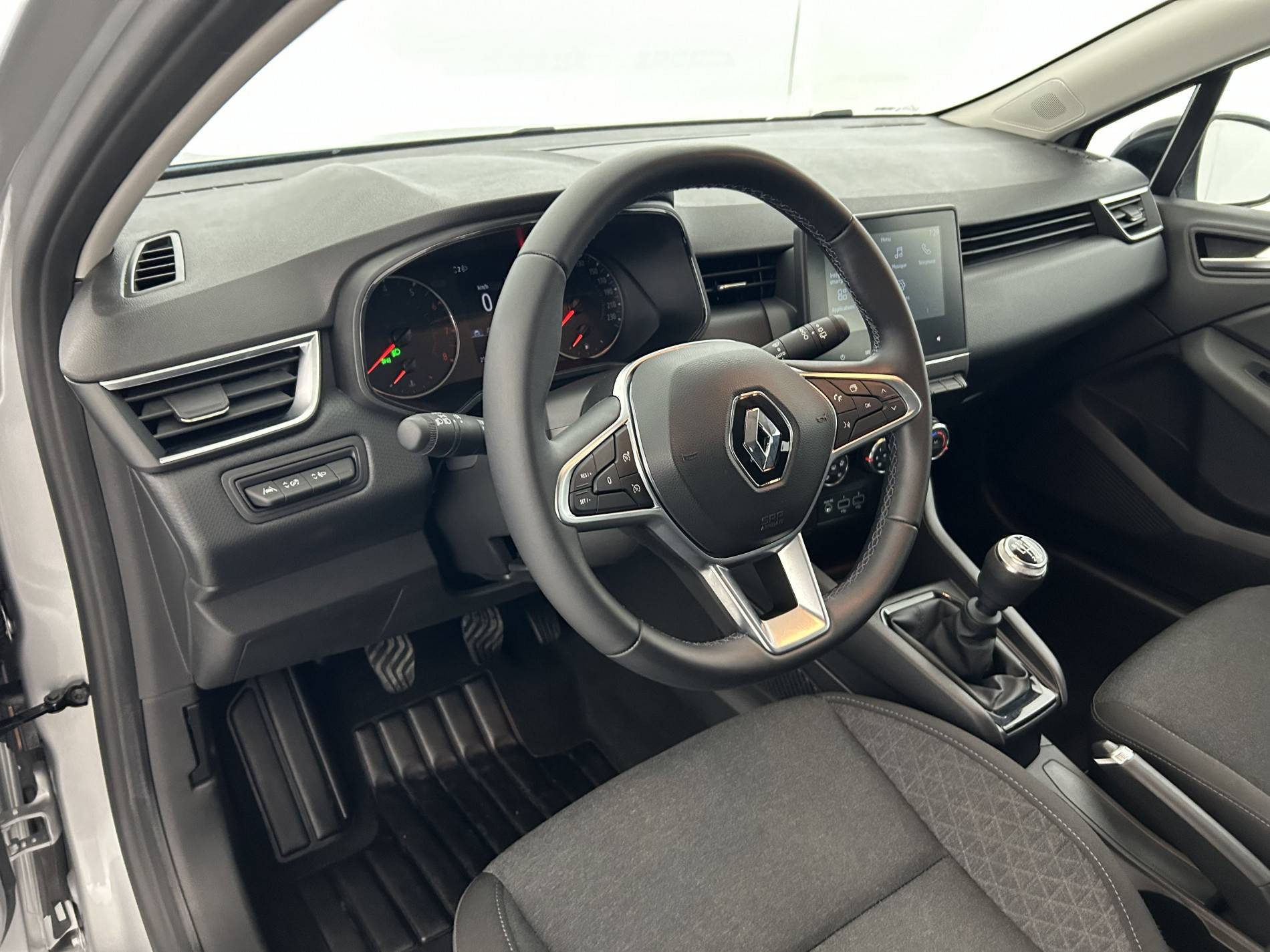 Vente en ligne Renault Clio 5 Clio TCe 90 au prix de 13 990 €