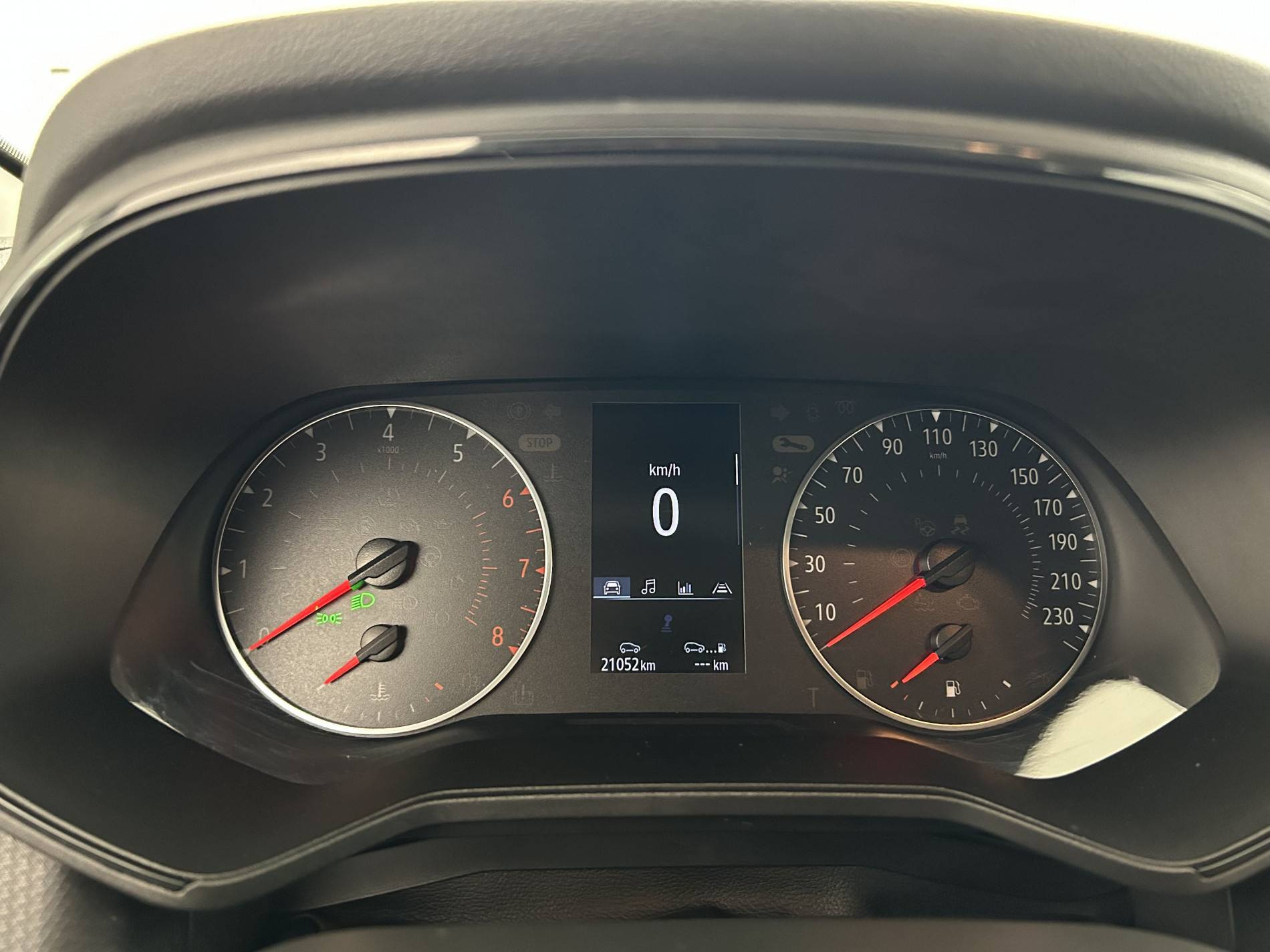 Vente en ligne Renault Clio 5 Clio TCe 90 au prix de 13 990 €