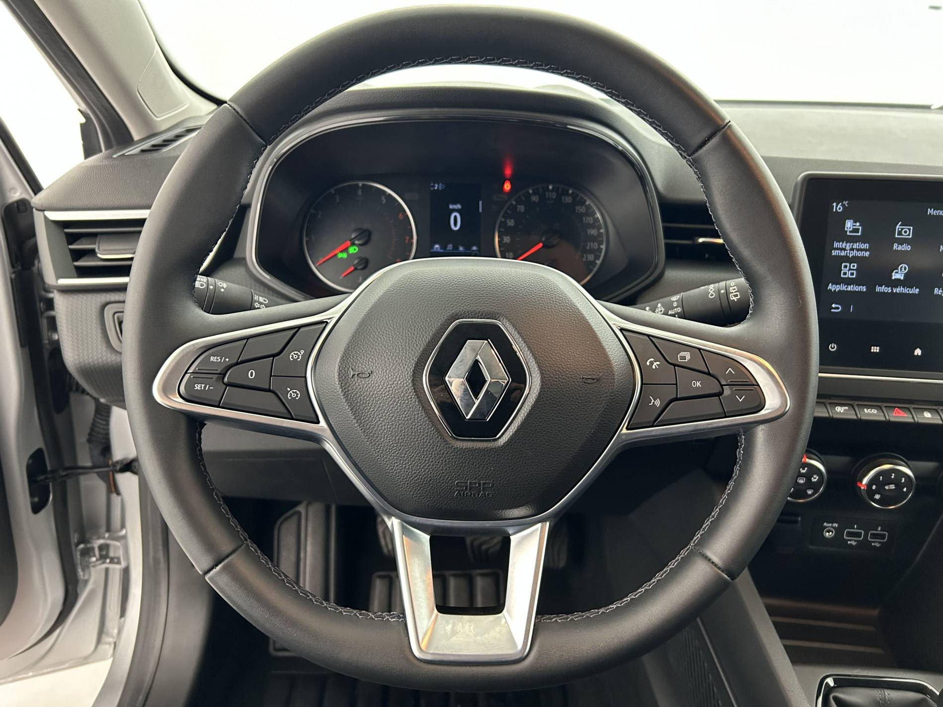 Vente en ligne Renault Clio 5 Clio TCe 90 au prix de 13 990 €