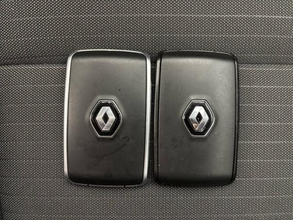 Vente en ligne Renault Arkana  mild hybrid 140 EDC FAP - 22 au prix de 21 370 €