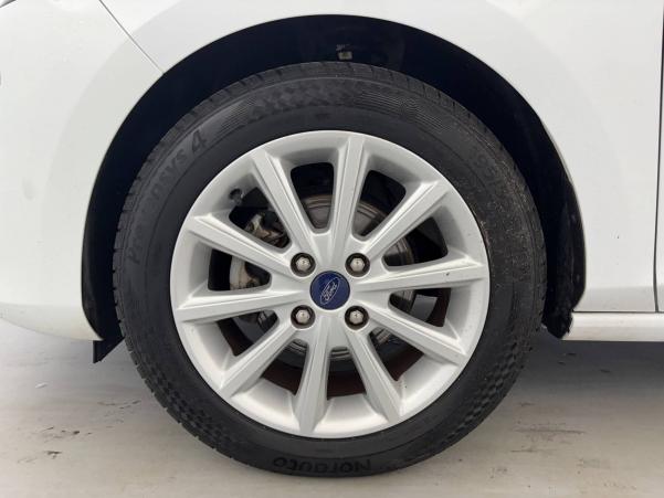 Vente en ligne Ford Fiesta  1.0 EcoBoost 100 ch S&S BVM6 au prix de 11 470 €
