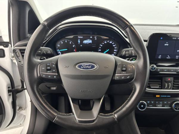 Vente en ligne Ford Fiesta  1.0 EcoBoost 100 ch S&S BVM6 au prix de 11 470 €