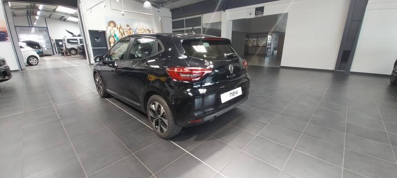 Vente en ligne Renault Clio 5 Clio TCe 90 - 21N au prix de 14 470 €