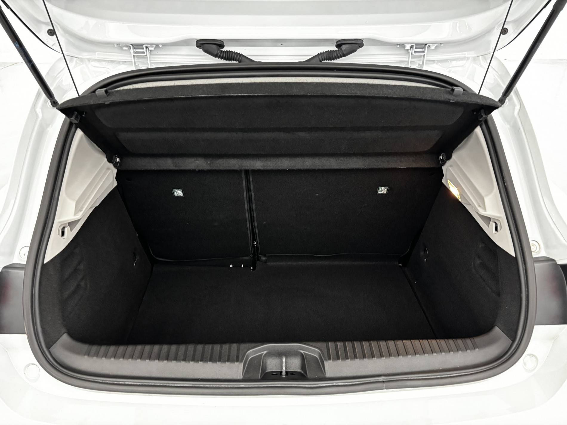 Vente en ligne Renault Clio 5 Clio Blue dCi 100 au prix de 14 990 €