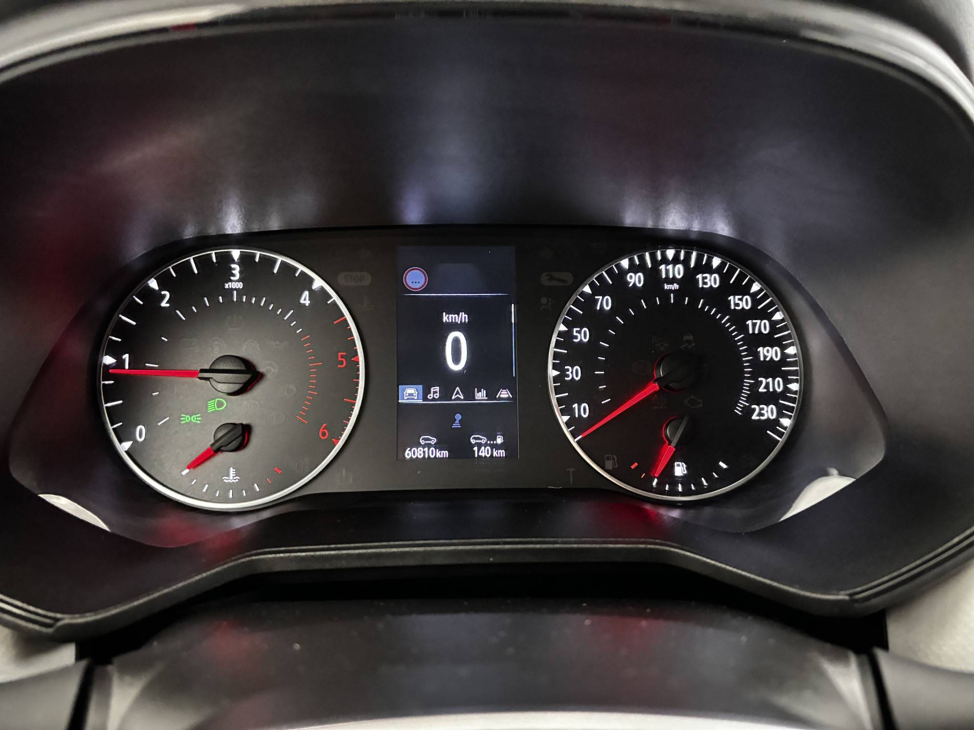 Vente en ligne Renault Clio 5 Clio Blue dCi 100 au prix de 14 990 €