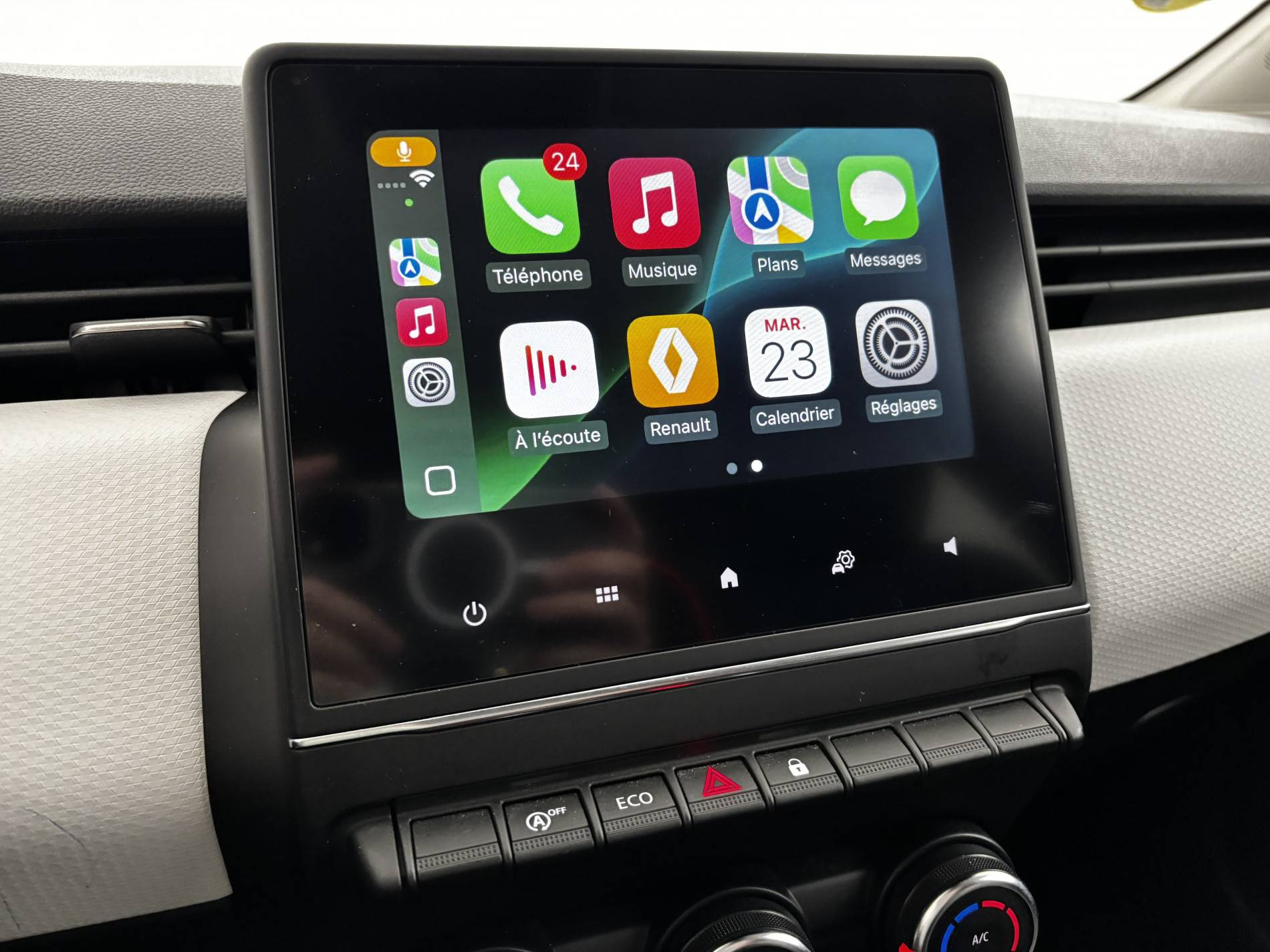 Vente en ligne Renault Clio 5 Clio Blue dCi 100 au prix de 14 990 €