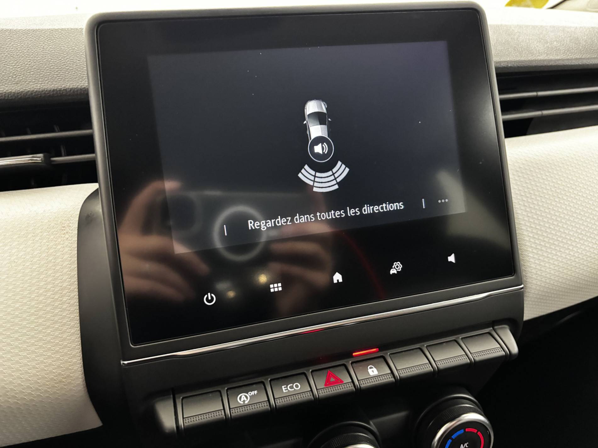 Vente en ligne Renault Clio 5 Clio Blue dCi 100 au prix de 15 490 €