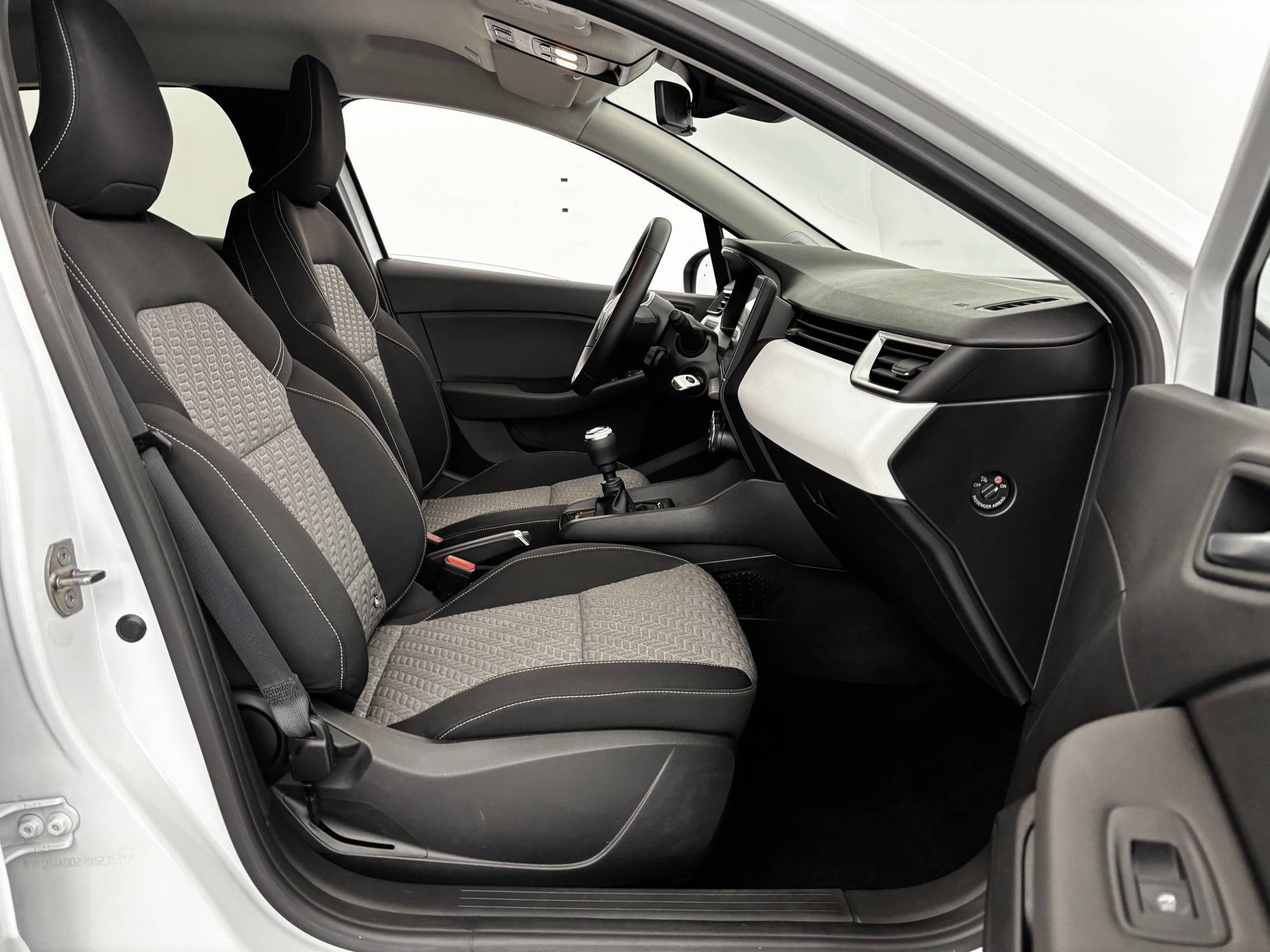 Vente en ligne Renault Clio 5 Clio Blue dCi 100 au prix de 14 990 €