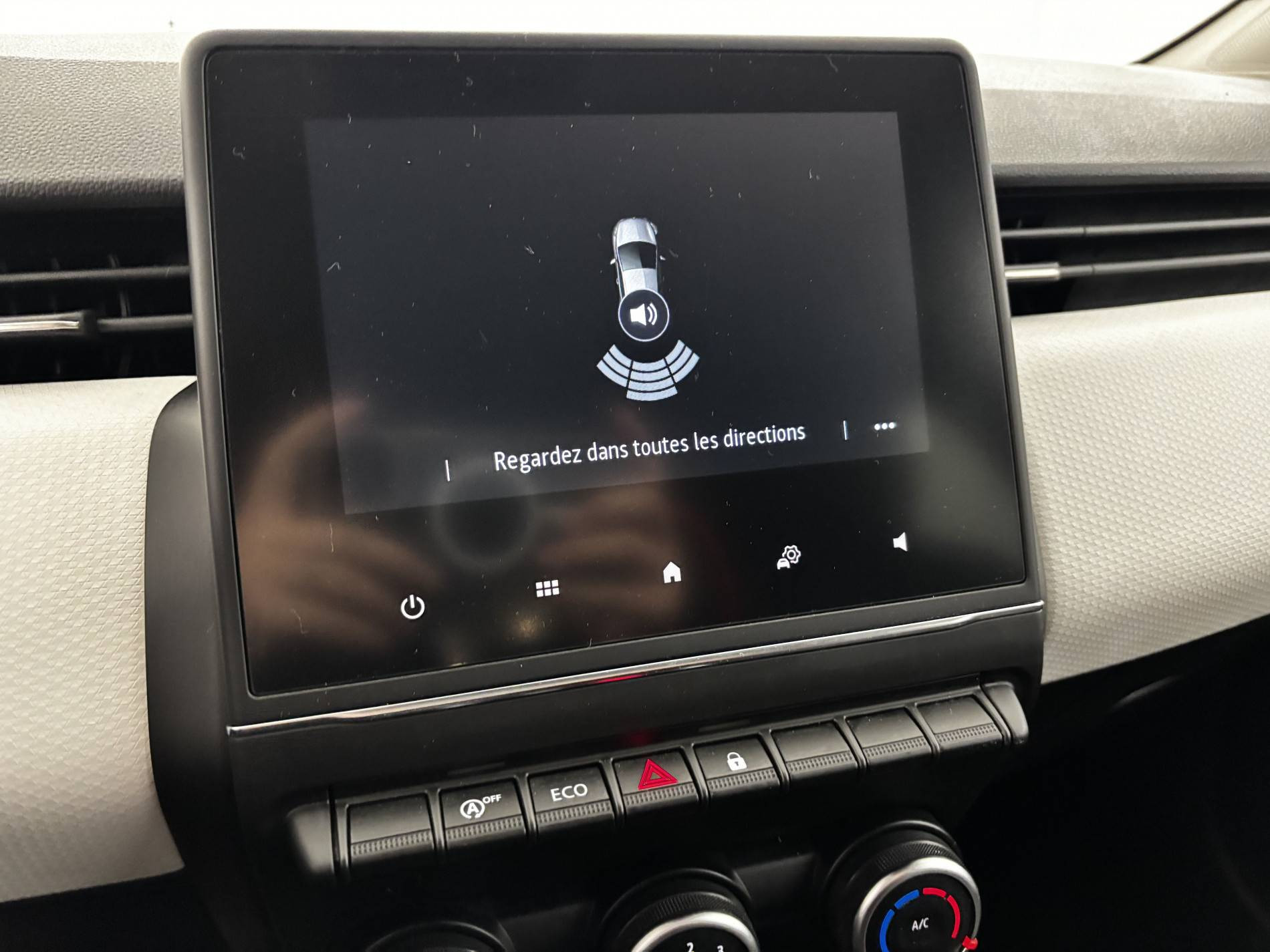 Vente en ligne Renault Clio 5 Clio Blue dCi 100 au prix de 14 990 €