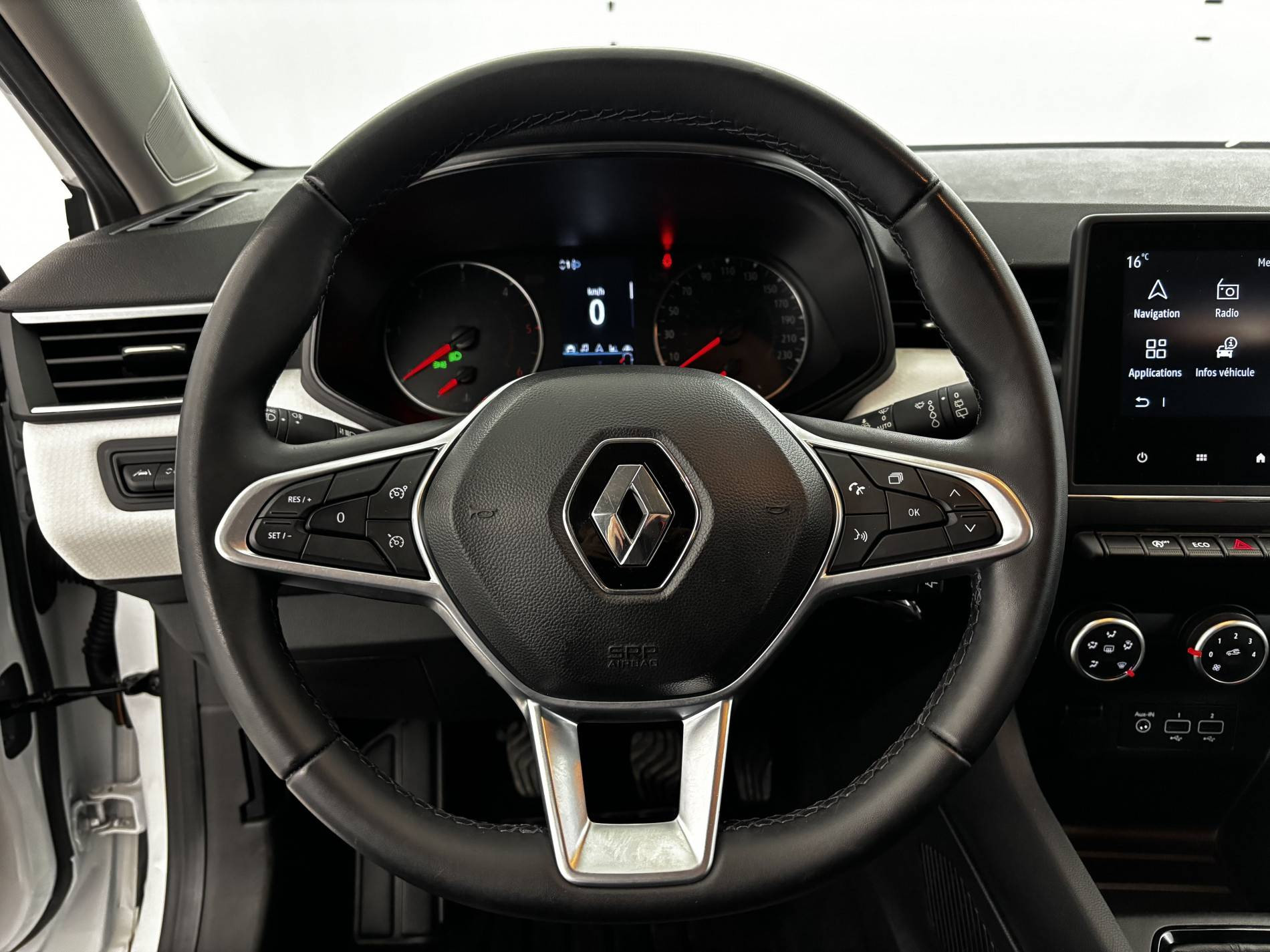 Vente en ligne Renault Clio 5 Clio Blue dCi 100 au prix de 14 990 €